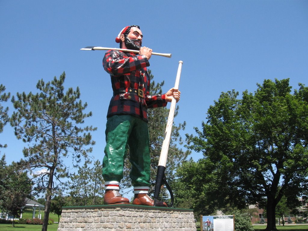 Paul Bunyun Statue Bangor Maine