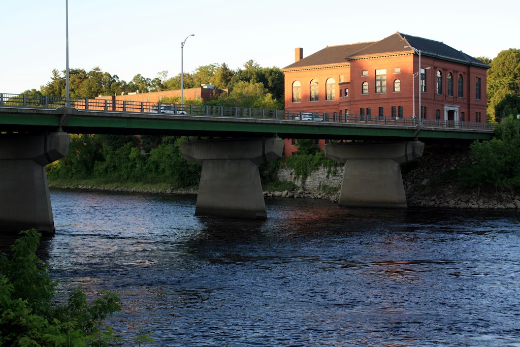 Calumet Bridge at Old Fort Western.