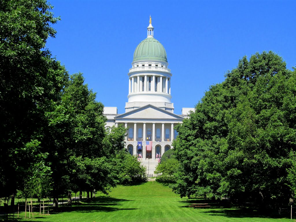 Maine State House from Capitol Park in Augusta.