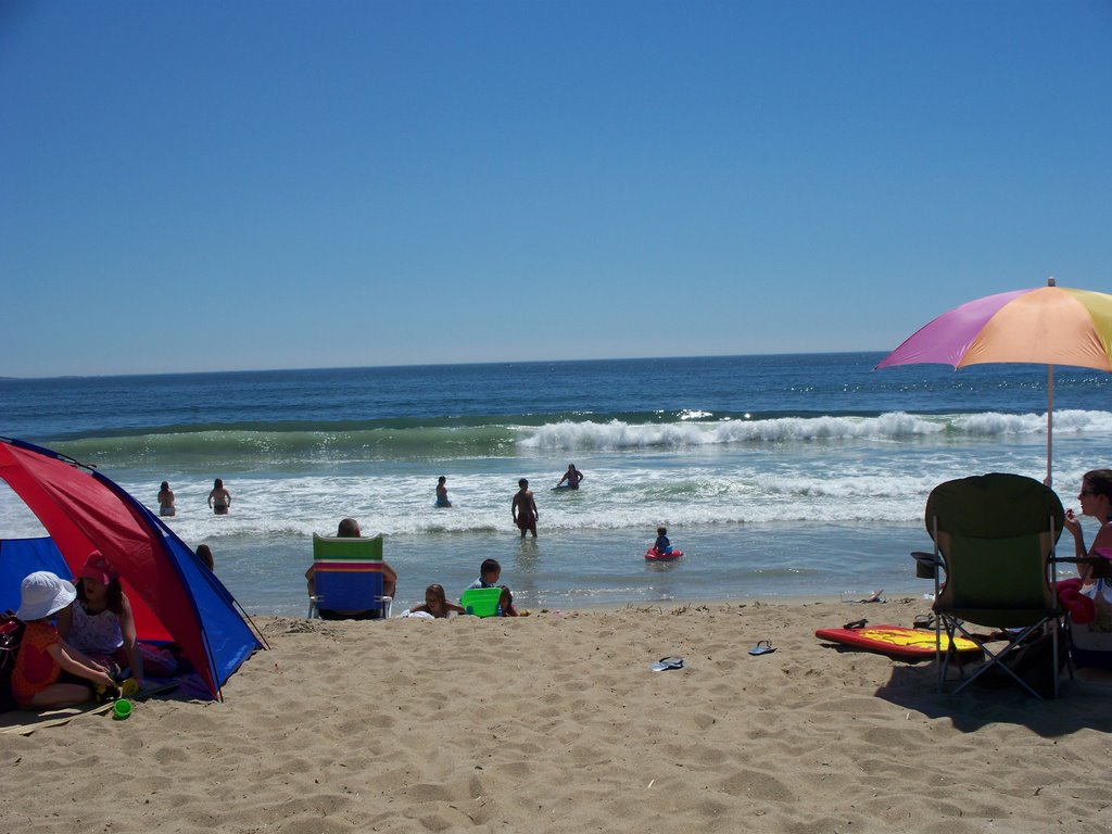 Old Orchard Beach at High Tide