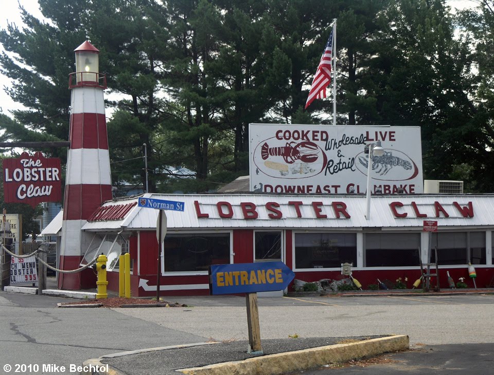 Lobster Claw Restaurant - Saco, Maine