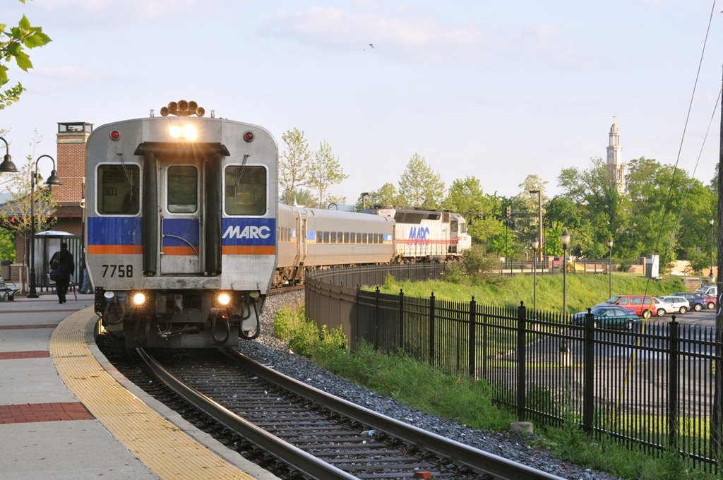 MARC commuter train prepares to leave Frederick, MD