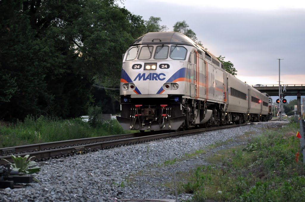 New Kid on the Block - MARC #24 returns to the Frederick Yards after a day of travel to DC - May 24th, 2010