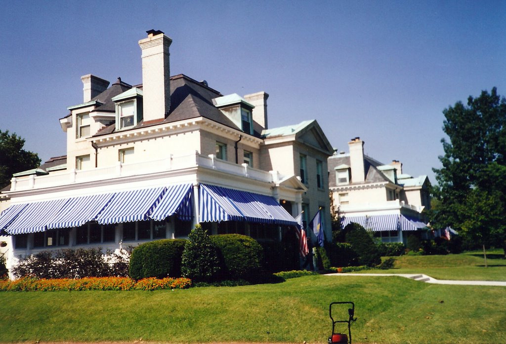 Houses in US Naval Academy