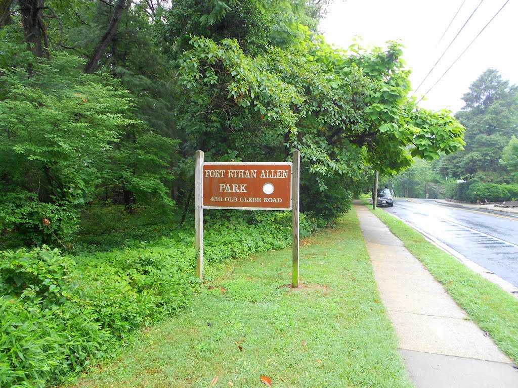 Fort Ethan Allen Park sign, 4311 Old Glebe Rd, Arlington, Virginia