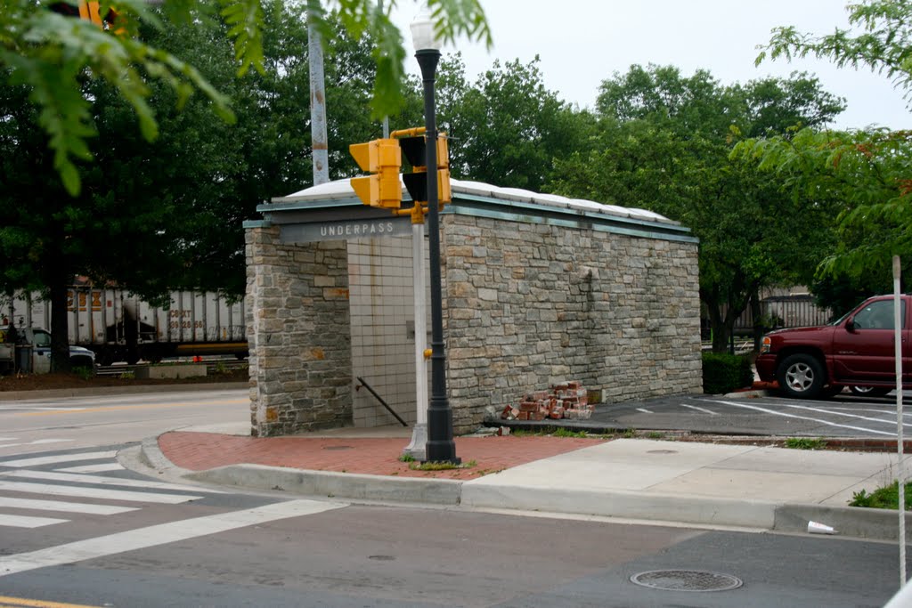 Queen City Dr. & CSX Underpass