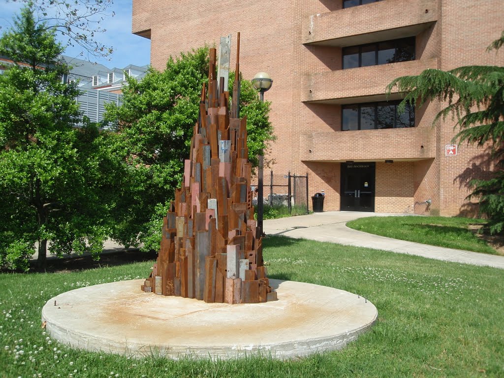 Unlabeled Sculpture