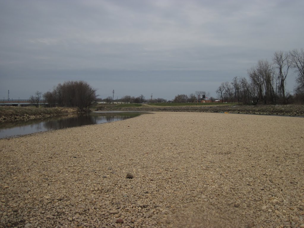the gravel bar up river of the route 1 bridge