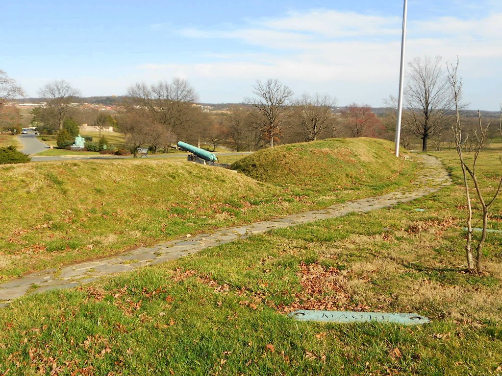 Fort Lincoln, Fort Lincoln Cemetery, Bladensburg Rd NE, Washington DC