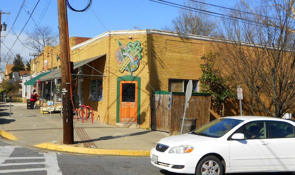 Glut Food Co-op, 4005 34th Street  Mount Rainier, MD 20712