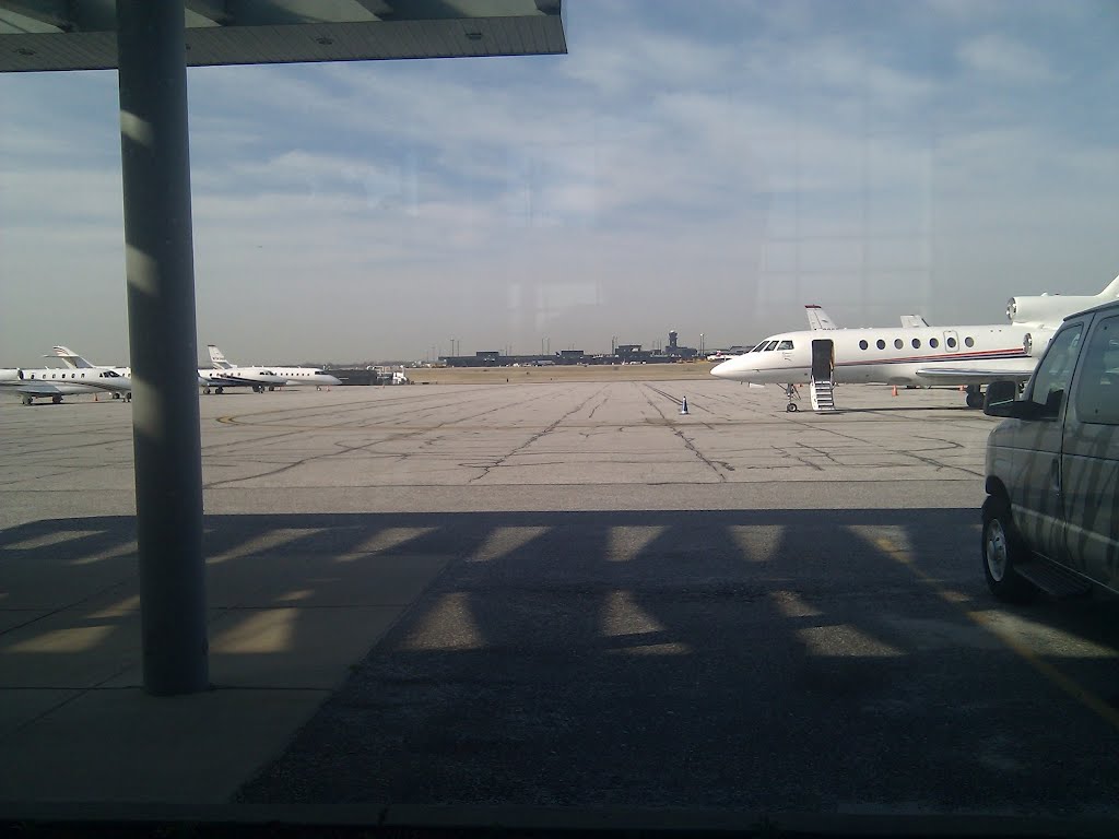 Signature Flight Services BWI