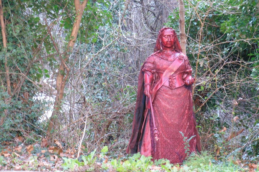 Sculpture in woods outside of Shakespeare Theater prop shop