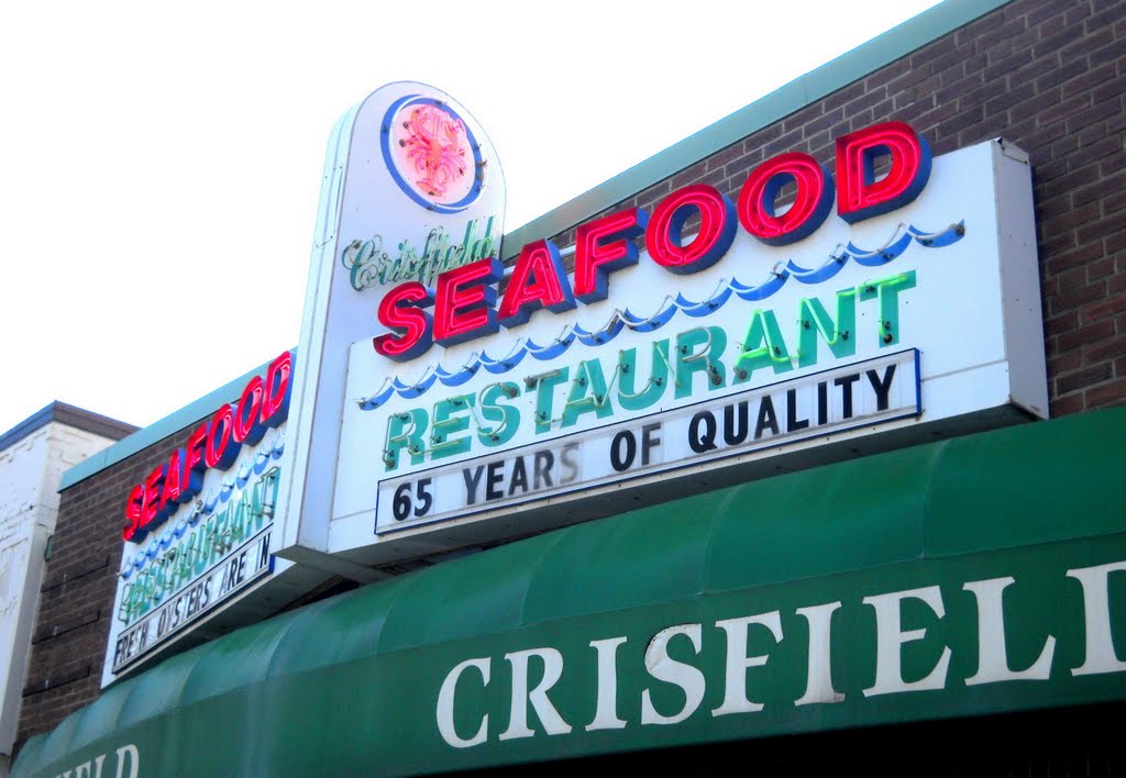 Crisfields Seafood Restaurant‎, 8012 Georgia Avenue, Silver Spring, MD 20910, built 1945