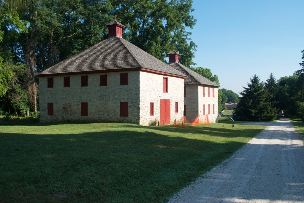 Hampton Stables