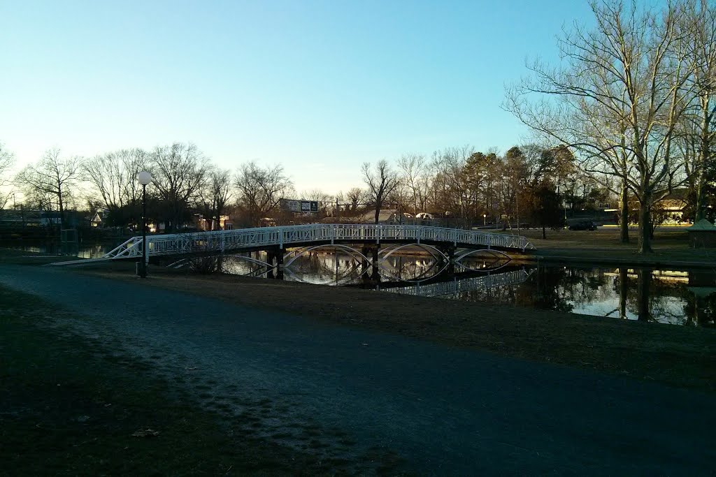 Bridge in Salisbury City Park