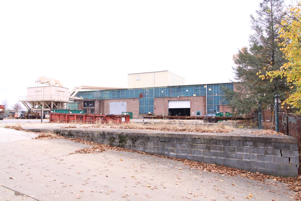 Pangborn Factory seen from the west side.