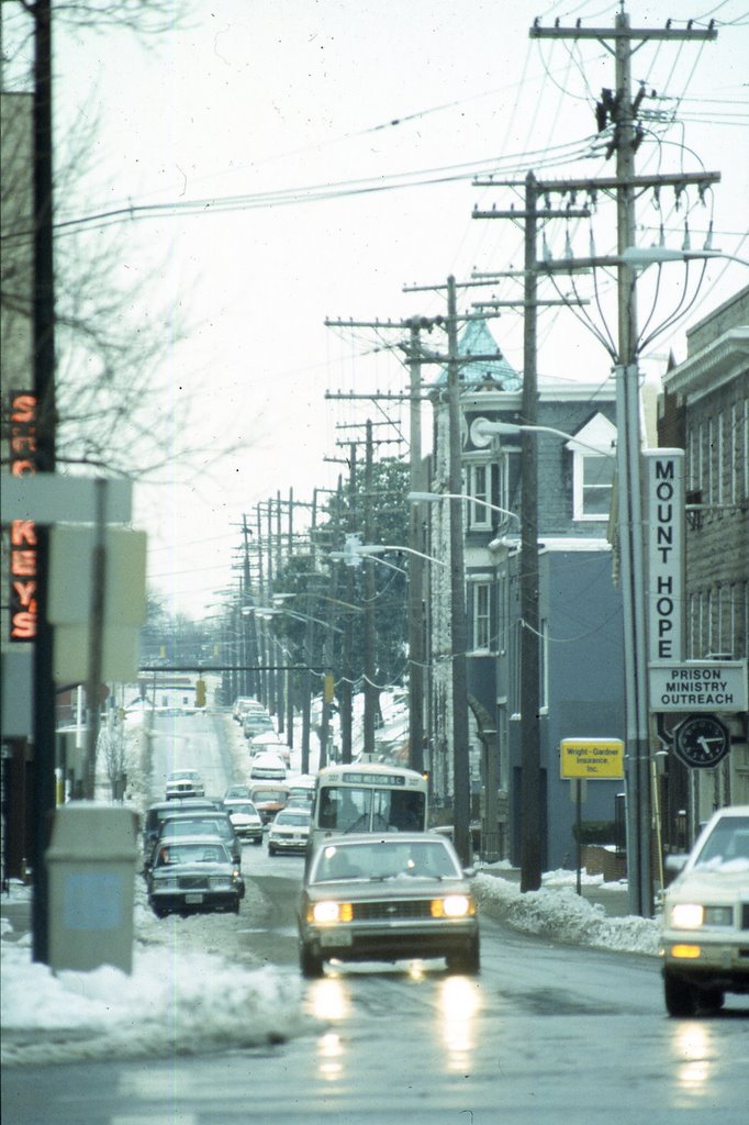Looking south on Summit Avenue