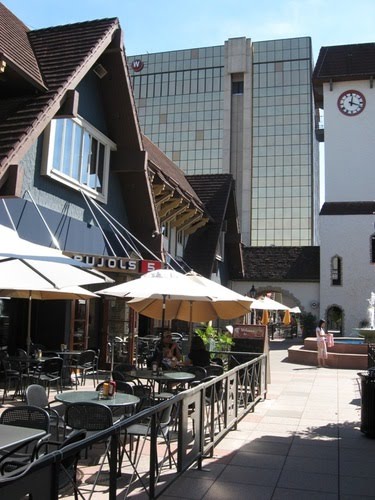 Westport Plaza, Maryland Heights, St. Louis, MO