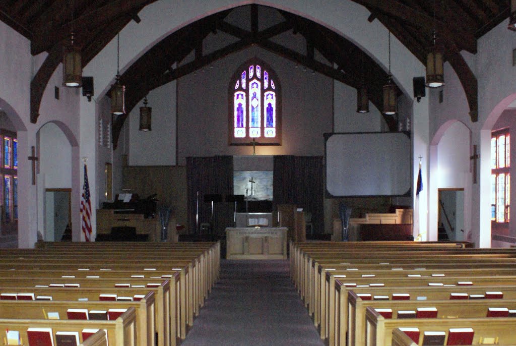 Grand Island, NE: First Baptist