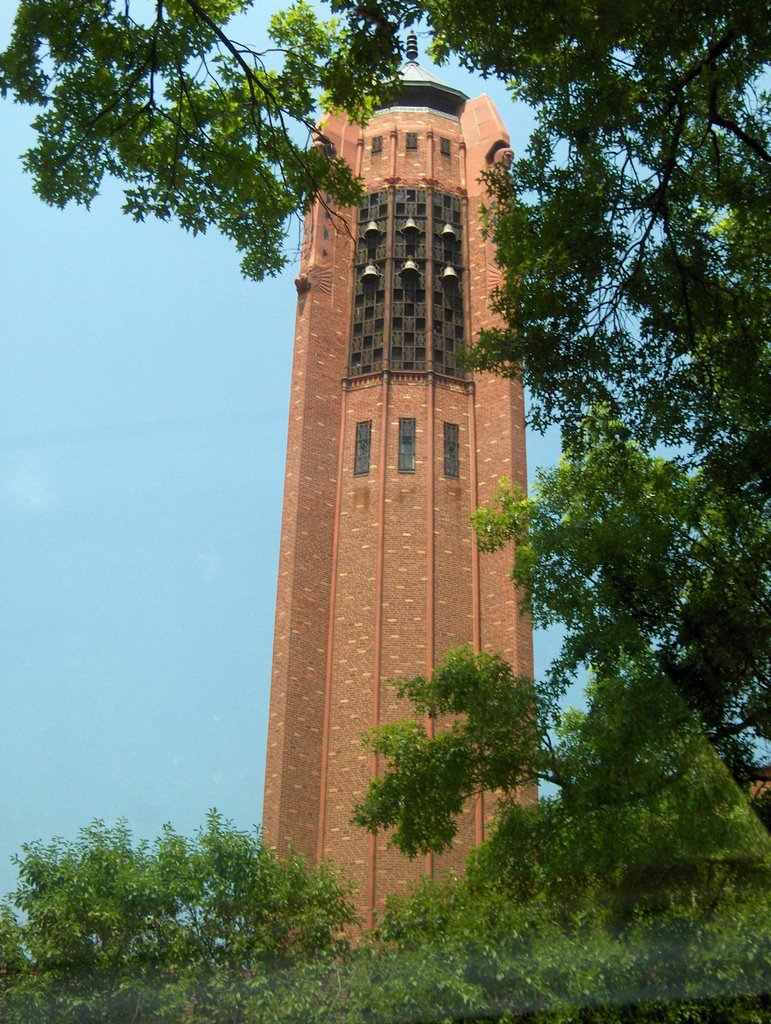 First Plymouth Congregational Church carrillon