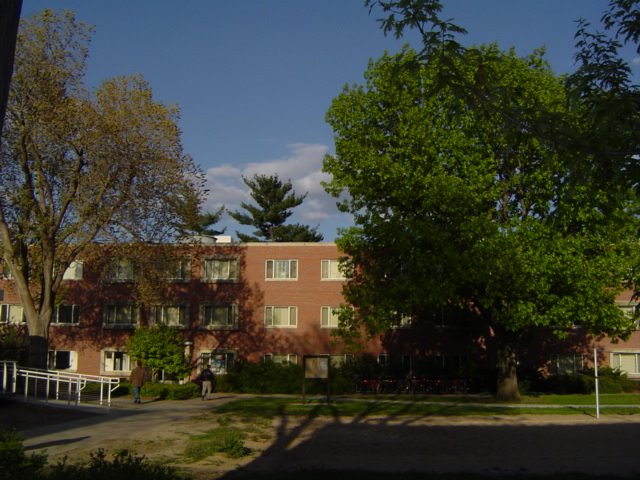 Selleck hall