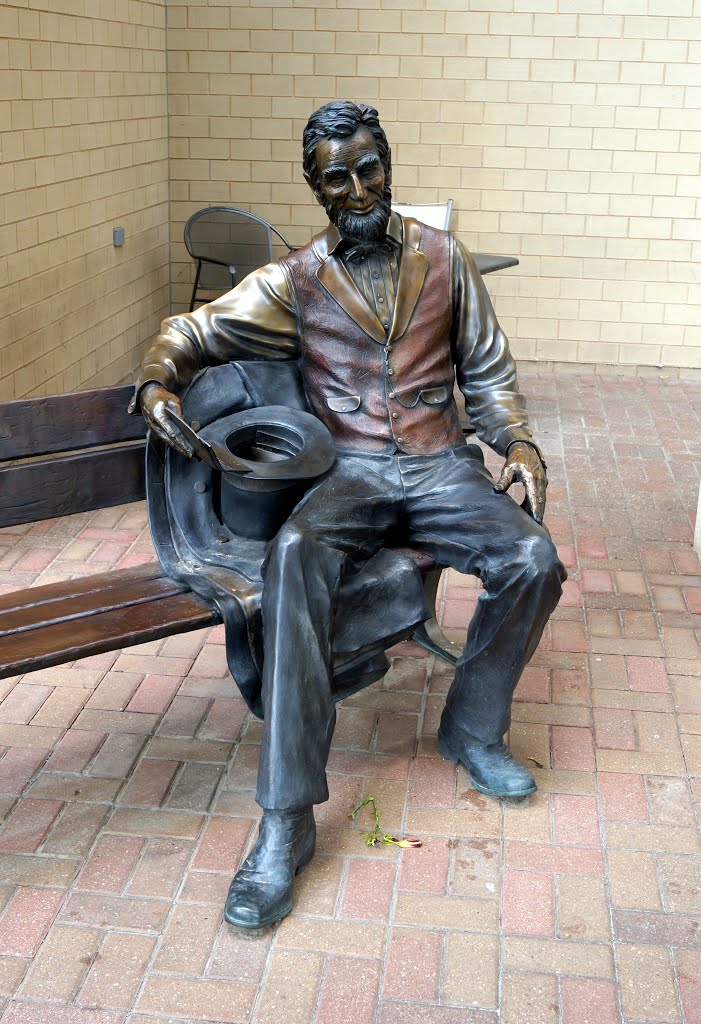 Lincoln, NE: Lincoln Statue on Lincoln Mall
