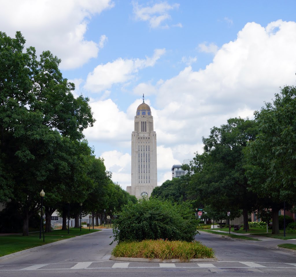 Lincoln, NE: Capitol from Lincoln Mall