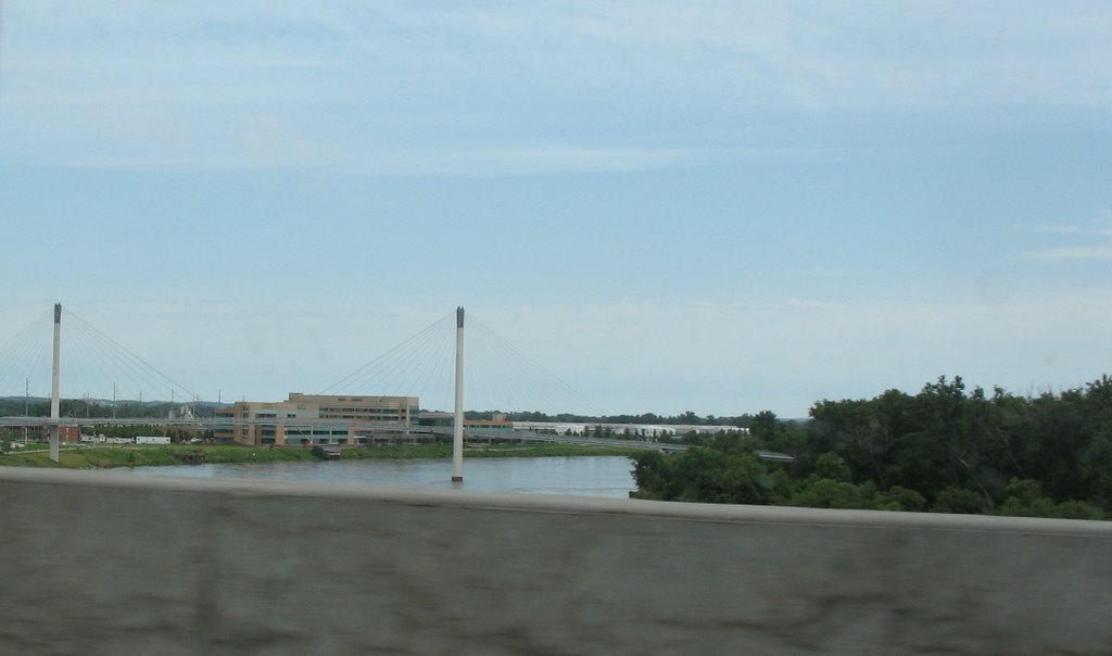 Pedestrian Bridge over the Missouri