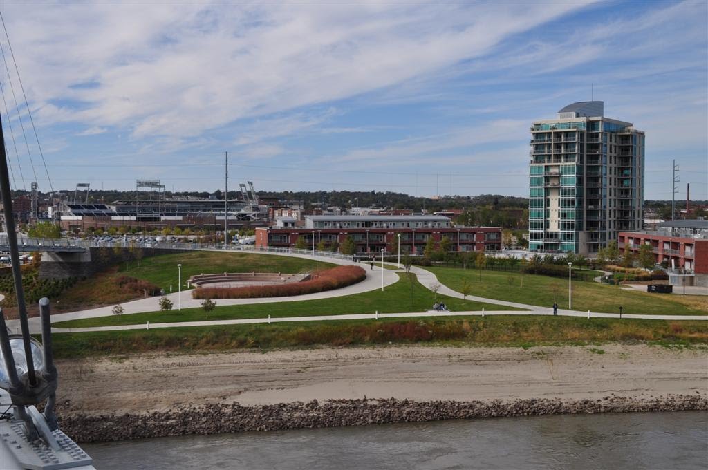 Bob Kerrey Pedestrian Bridge Omaha access, Omaha, NE