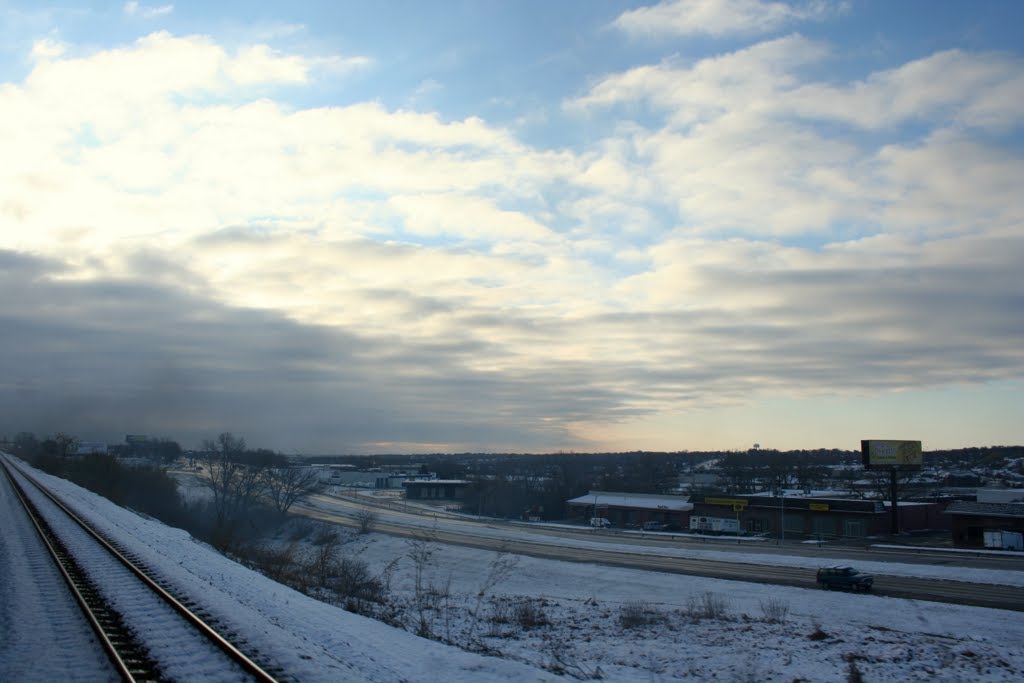I-80 viewed from UNION PACIFIC Passenger Train in Omaha