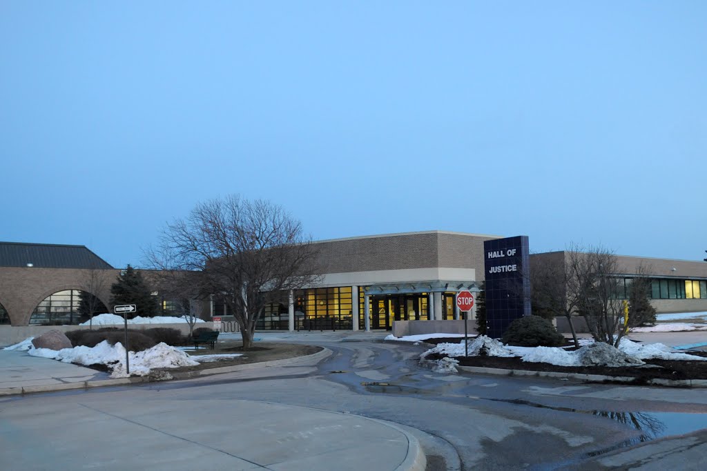 Sarpy Co. Hall Of Justice - Papillion, Nebraska 3-2013