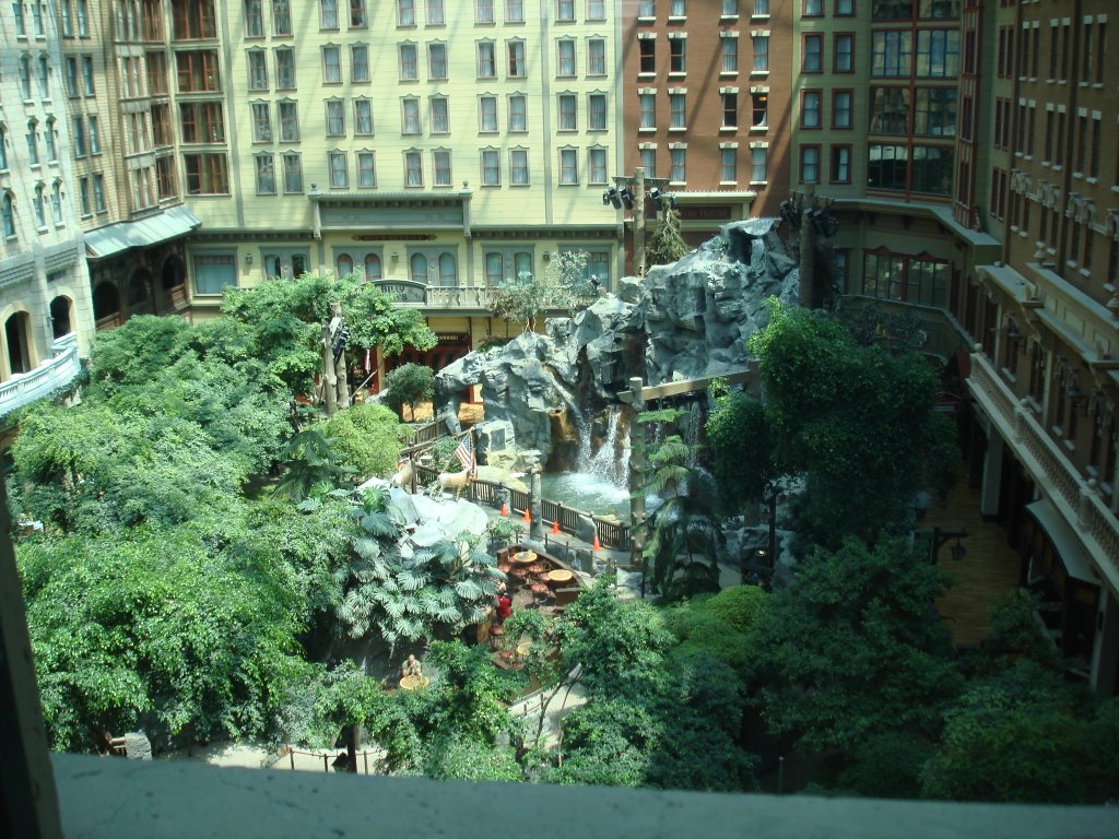 Sam"s Town Garden