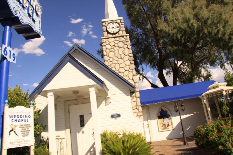Las Vegas - Graceland Wedding Chapel 2009