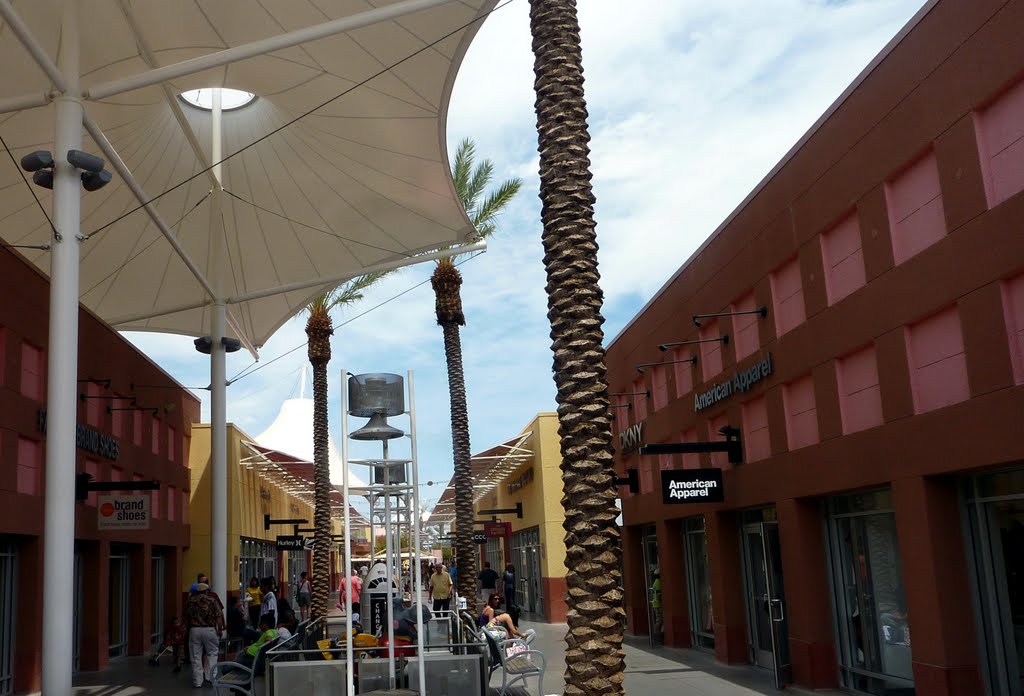 Factory Outlet