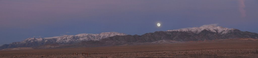 Moonrise over Big Smoky Valley - 200712LJW