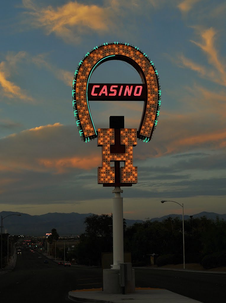 Neon Sign From Old Horseshoe Casino