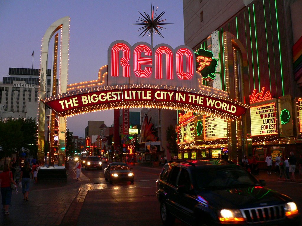 Reno   Nevada. "Najwieksze male miasto w swiecie"