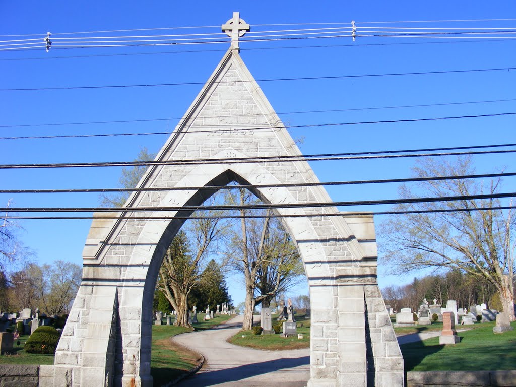 Cemetery entrance.