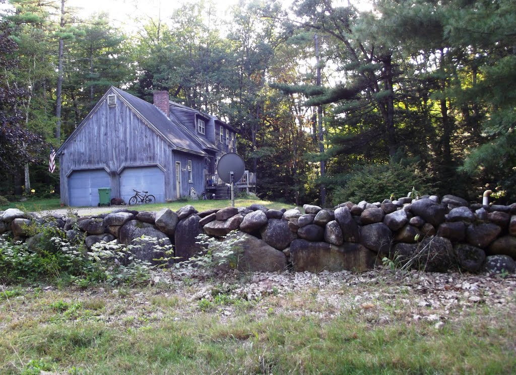 Can any one tell me where I took this picture. It was in Concord NH.  My GPS puts it here.