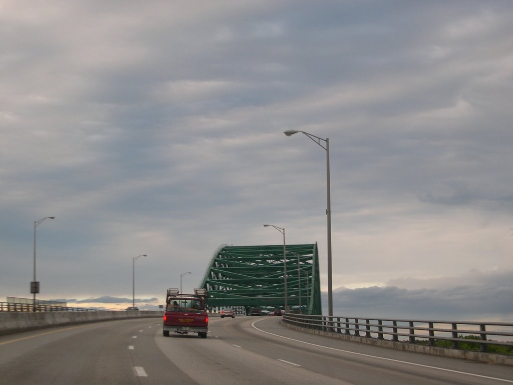 Approaching the border into Maine