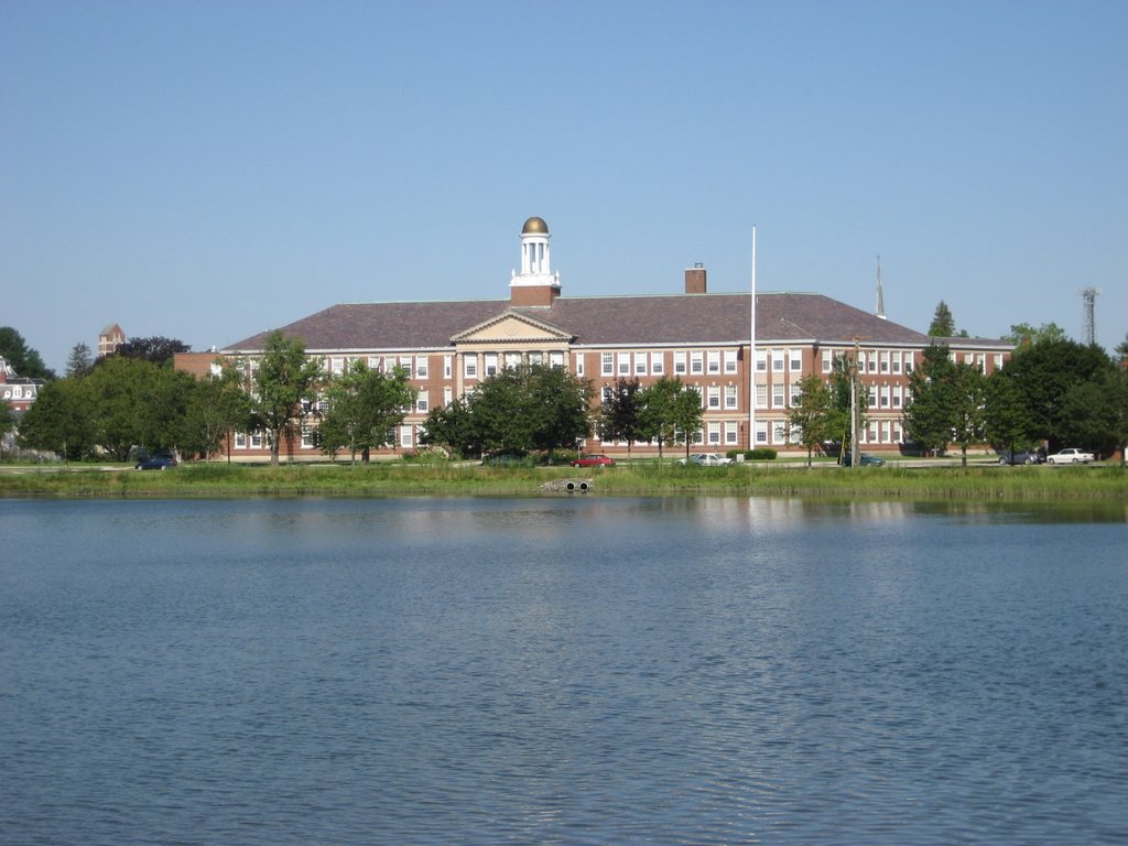 Portsmouth Middle School and South Mill Pond