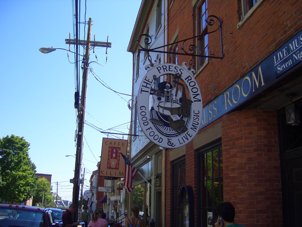 Portsmouth - The Press Room - Good Food & Live Music (864)