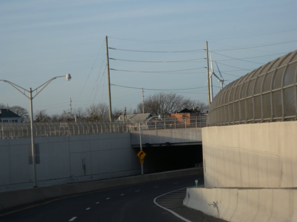 AC Tunnel