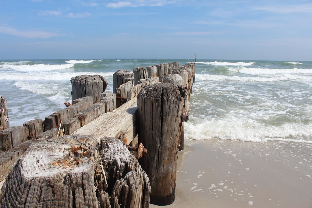 Atlantic City- NJ- By Garden Pier