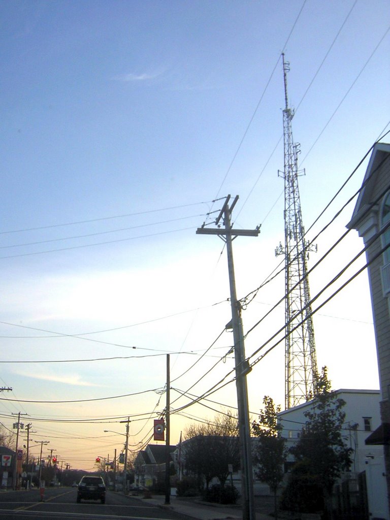 South Belmar, NJ (Tower Is For 95.9 WRAT) 11-27-2008