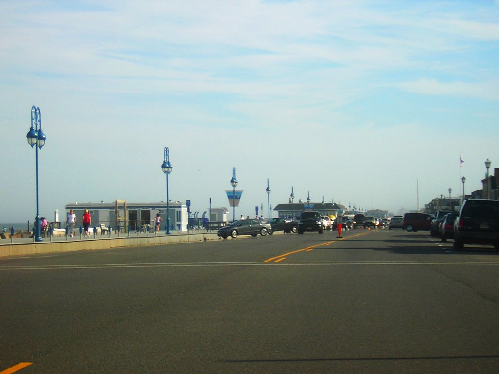 Belmar, NJ Looking Down Ocean Ave, 5-22-2009