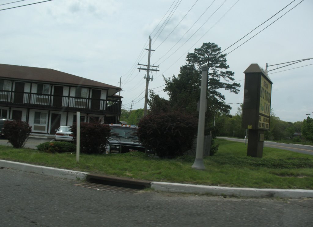 Brick Motor Inn