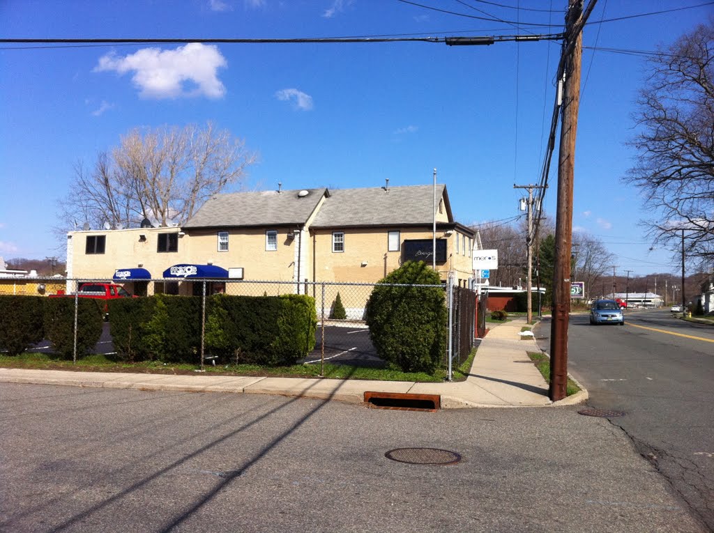 Meros East Blackwell st.