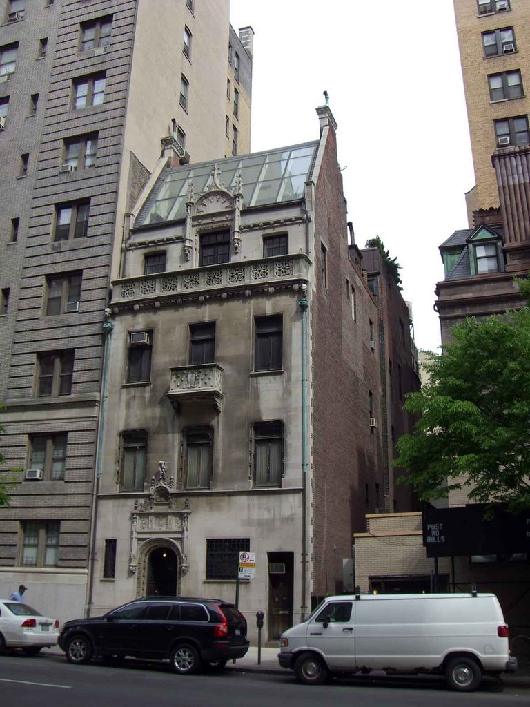 New York, Usa - Townhouse with glass roof