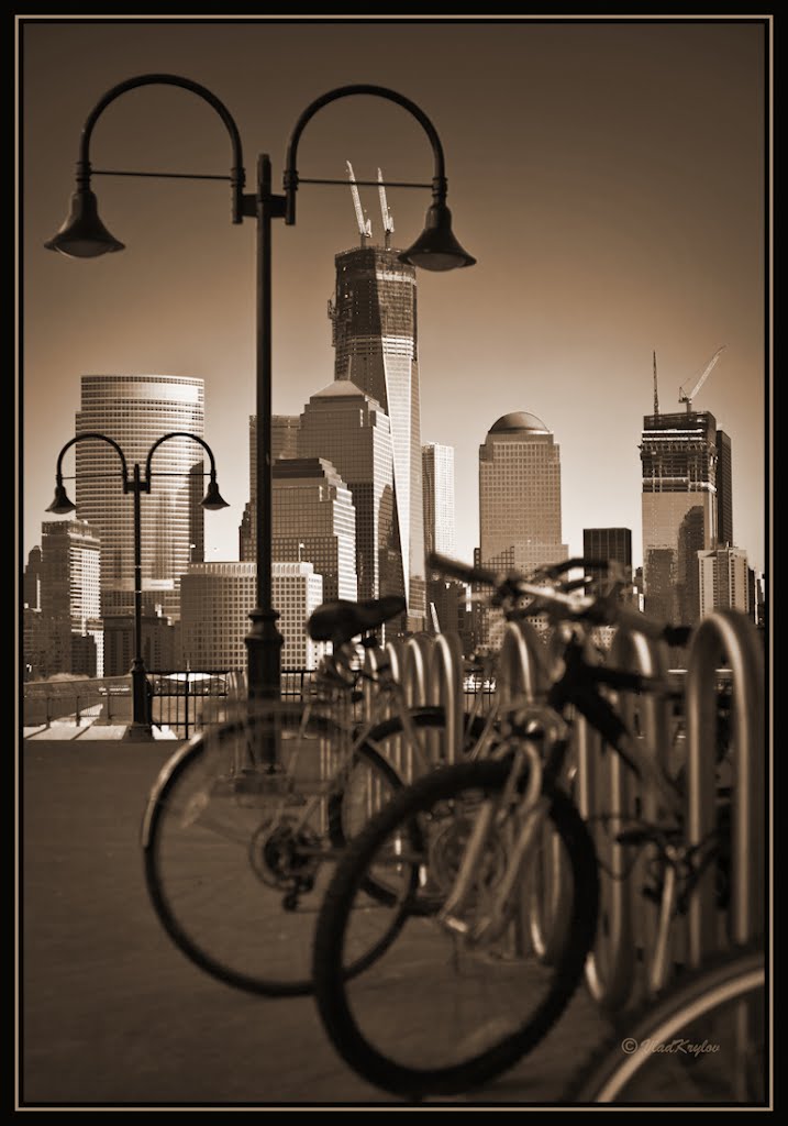 DOWNTOWN MANHATTAN. VIEW FROM JERSEY CITY.